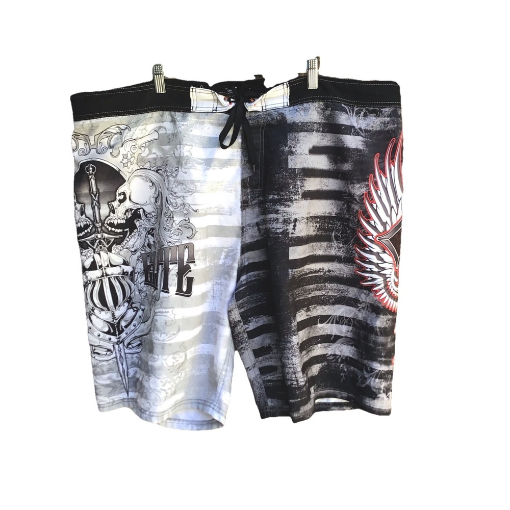 MMA Elite Skull Cross Winged Board Shorts Men's XXL Black Graphic Vintage Y2K